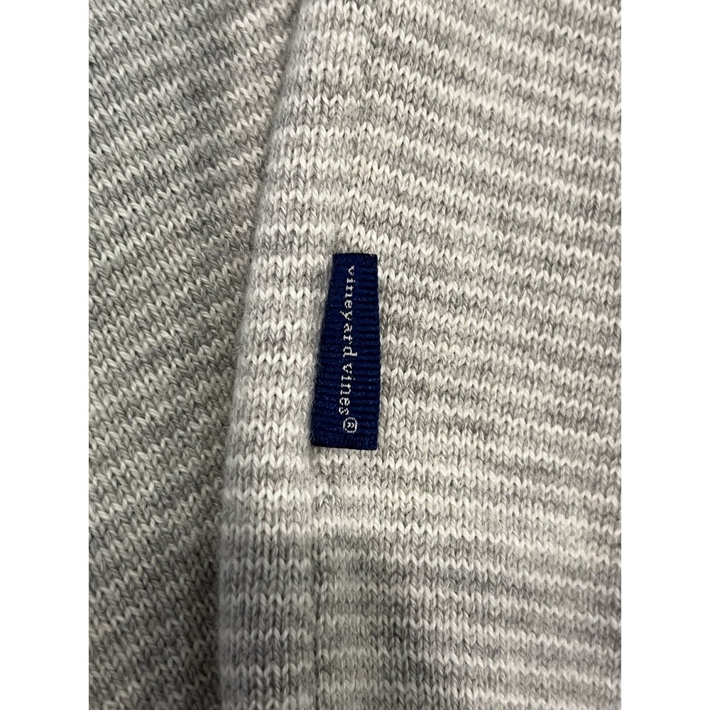 Vineyard Vines Men's Light Gray/White Striped 1/4 Zip sz Med NWOT Condition - Picture 7 of 12